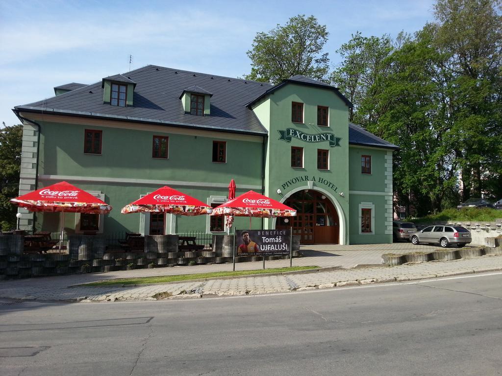 Hotel Excelent Rýmařov Extérieur photo